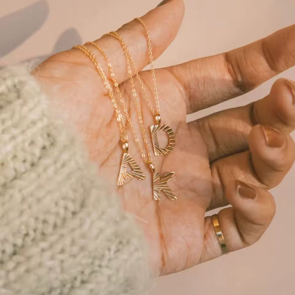 Collier Alpha Jolis Amours