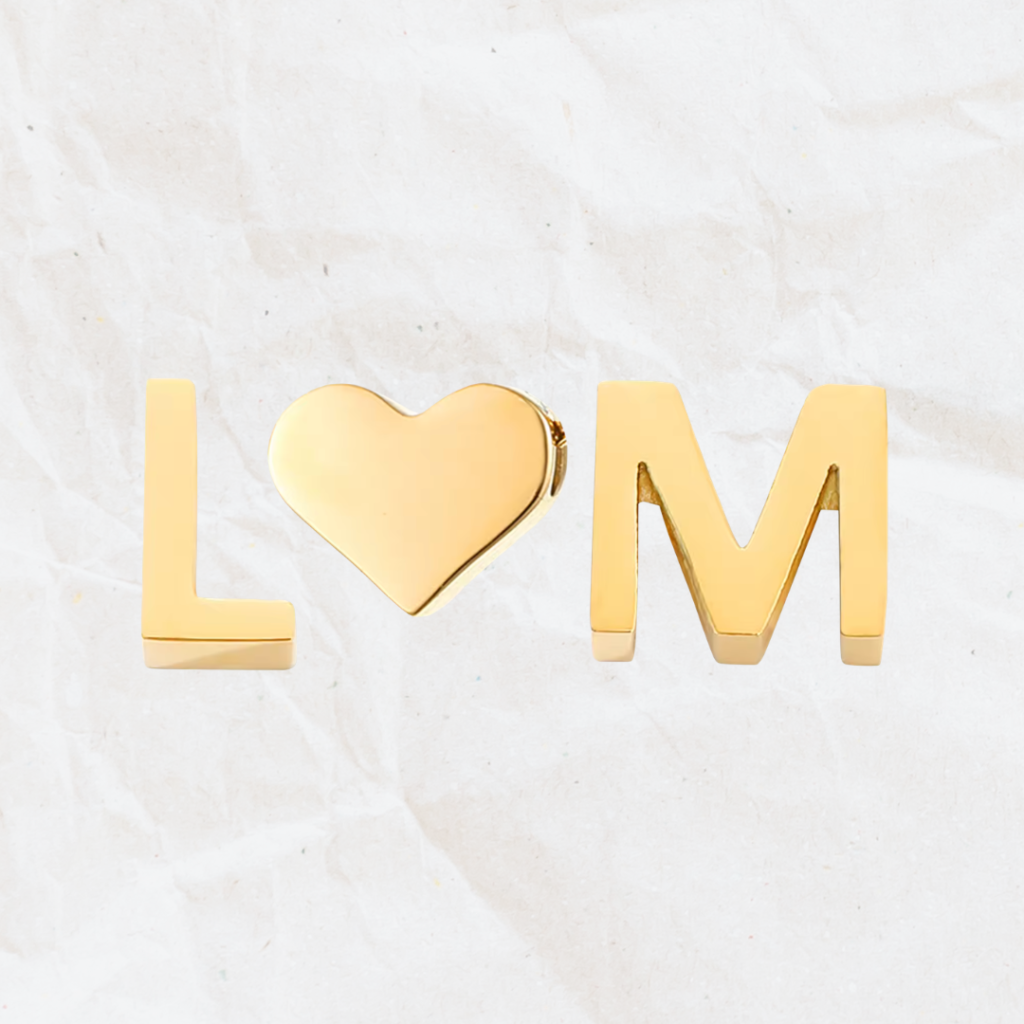 Collier Letter Love